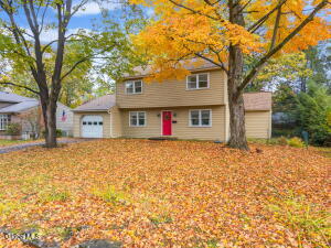 29 Bennett Terrace Delmar, NY 12054