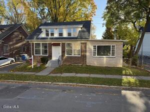 2 Glenwood Street Albany, NY 12208