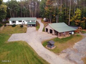 24 N Shore Road Edinburg, NY 12134