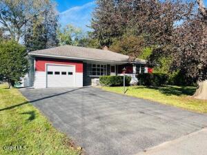 1012 John Alden Lane Schenectady, NY 12306