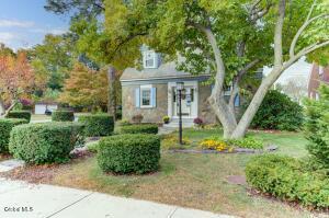 22 Danker Avenue Albany, NY 12206