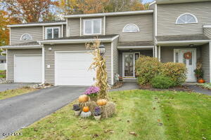 3016 Fern Court Schenectady, NY 12303