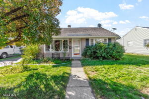 20 Arthur Drive Albany, NY 12208