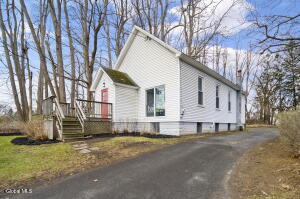300 Old Niskayuna Road Colonie, NY 12110