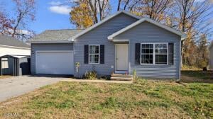 10 Feeder Bend Glens Falls, NY 12801
