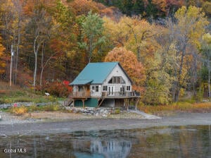 41 Rattle Snake Way Clemons, NY 12819