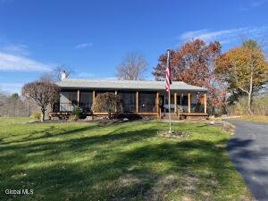 1033 Hudson Avenue Stillwater, NY 12170