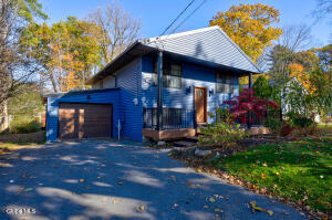 5 Woodland Court Saratoga Springs, NY 12866