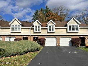3006 Squire Boulevard Slingerlands, NY 12159