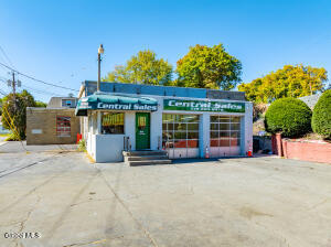 1096 Central Avenue Albany, NY 12205