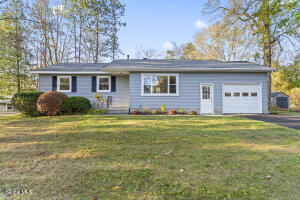 10 Dawn Drive Glenville, NY 12302