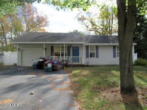 9 Chelsea Square Hudson Falls, NY 12839