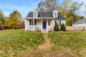 10 Caroline Street Queensbury, NY 12804