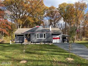 15 Maywood Drive Scotia, NY 12302