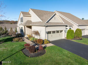 14 St Marks Square Slingerlands, NY 12159