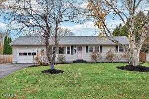 109 Van Buren Road Glenville, NY 12302