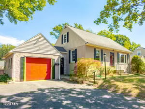 13 Swayze Drive Latham, NY 12110