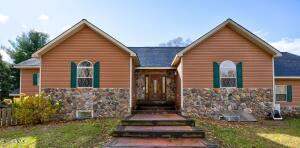 4 Big Bay Road Queensbury, NY 12804