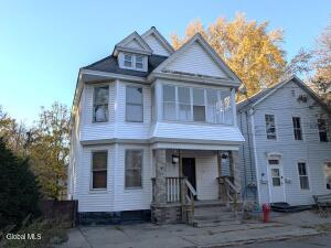 16 Paulding Street Schenectady, NY 12308
