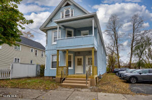 332 Georgetta Dix Plz Schenectady, NY 12307