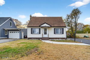 4 Old Fort Avenue Schenectady, NY 12306