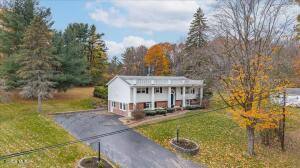 27 Habel Lane Glenville, NY 12302