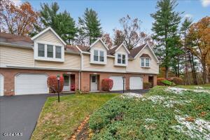 4043 Chaucer Place Slingerlands, NY 12159