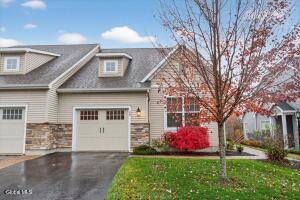 3B Winchester Place Mechanicville, NY 12118