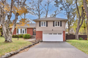 12 Delucia Terrace Colonie, NY 12211