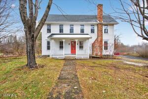 68 Crooked Street Scotia, NY 12302