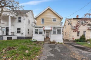9 Lawn Avenue Albany, NY 12204