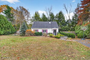 10 Katherine Terrace Clifton Park, NY 12065