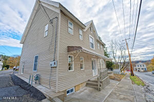 2 Cemetery Street Fonda, NY 12068