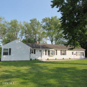 5 Sunset Drive Latham, NY 12110