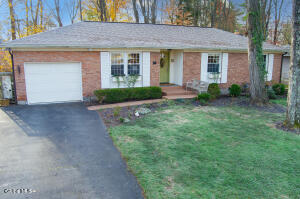 481 Huron Road Delmar, NY 12054