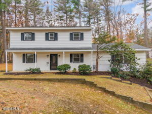 4 Woodshire Court Ballston Lake, NY 12019