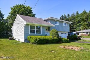 20 Marie Parkway Loudonville, NY 12211