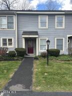 24 Minuteman Court Halfmoon, NY 12065