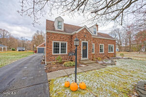 507 Brunswick Road Troy, NY 12180