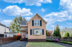 12 Chestnut Street Rensselaer, NY 12144