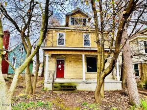 814 Bedford Road Schenectady, NY 12308