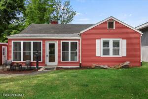 20 Gardner Terrace Delmar, NY 12054
