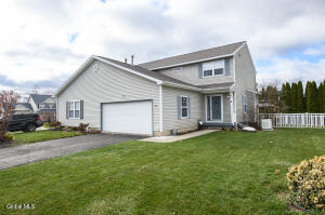 15 Erie Court Waterford, NY 12188