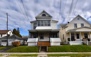 3 Hawk Street Amsterdam, NY 12010