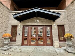 70 Railroad Place Saratoga Springs, NY 12866