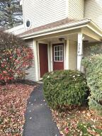 204 Victory Way Halfmoon, NY 12065