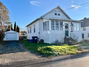 4 Plum Avenue Troy, NY 12180