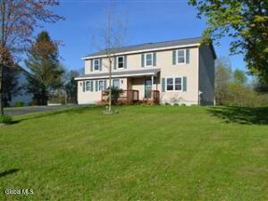 60 Colonial Road Stillwater, NY 12170
