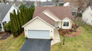 50 Glenham Road Saratoga Springs, NY 12866