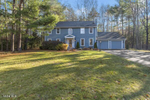 13 Mohawk Trail Queensbury, NY 12804